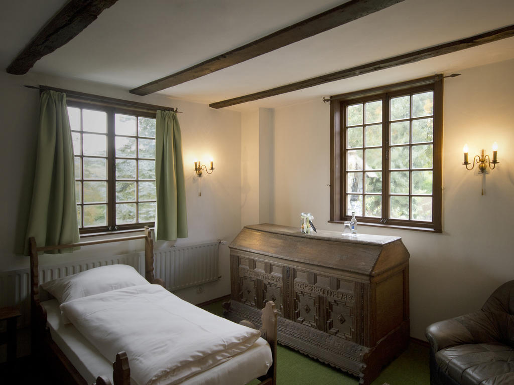 Hotel & Restaurant Gut Hungenbach Kurten Номер фото